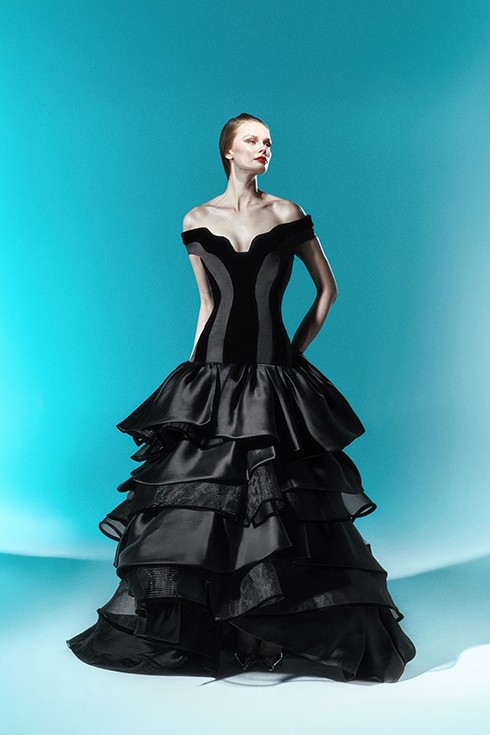 F26BLACKSWAN- LOOK-19